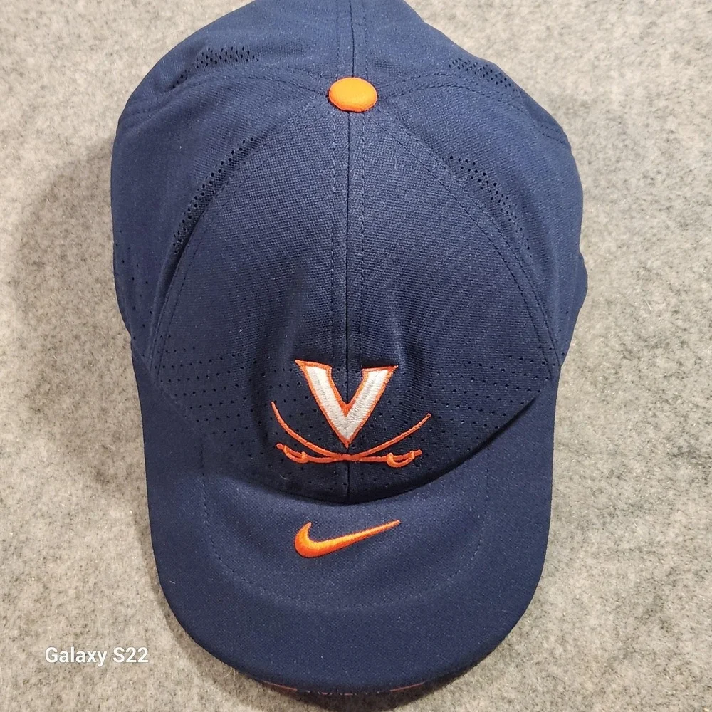 Nike team university